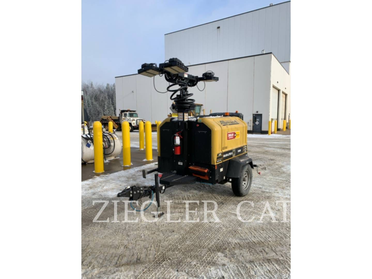 2021 Allmand Maxi-Lite Equipment Image0