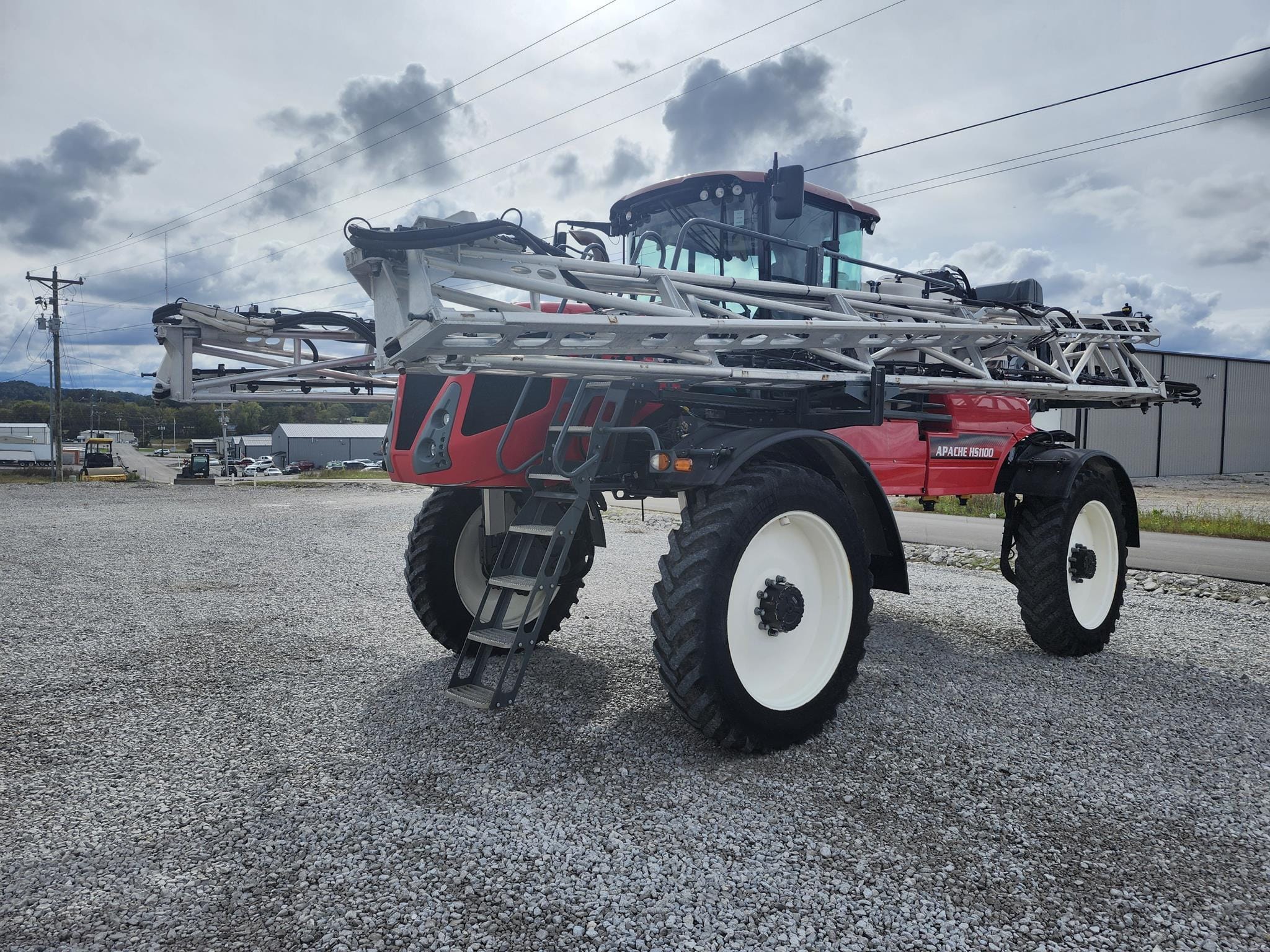 2021 Apache HS1100 Equipment Image0