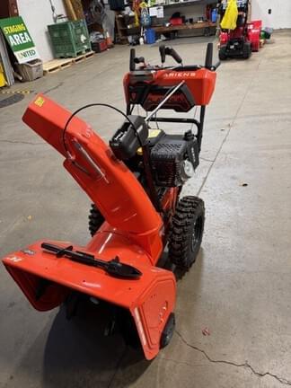 Image of Ariens Platinum 24 SHO equipment image 1