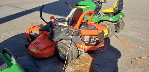 Image of Ariens Ikon XD60 equipment image 2