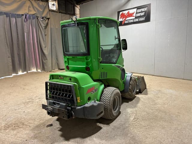 Image of AVANT 530 equipment image 4