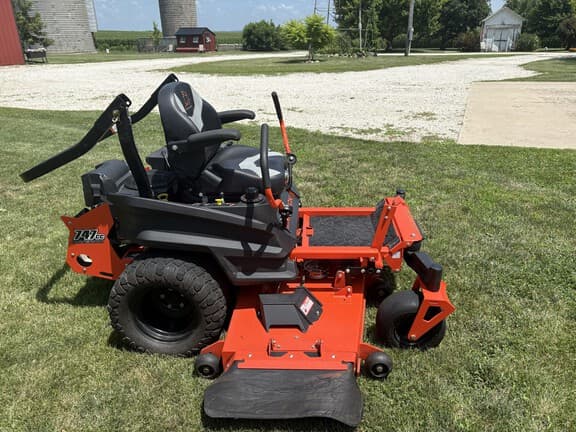 Image of Bad Boy Maverick equipment image 1