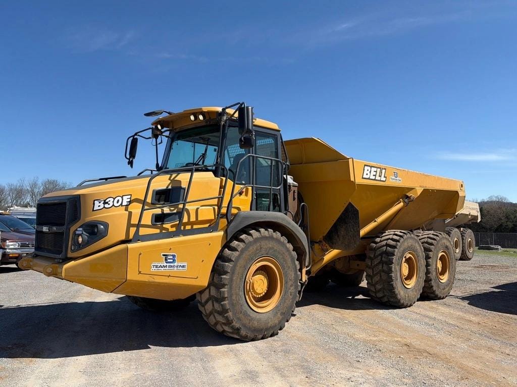 2021 Bell B30E Equipment Image0