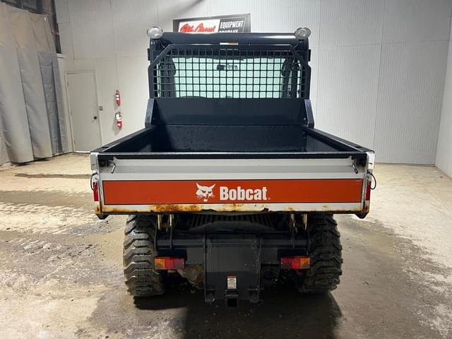 Image of Bobcat Toolcat 5600 equipment image 3