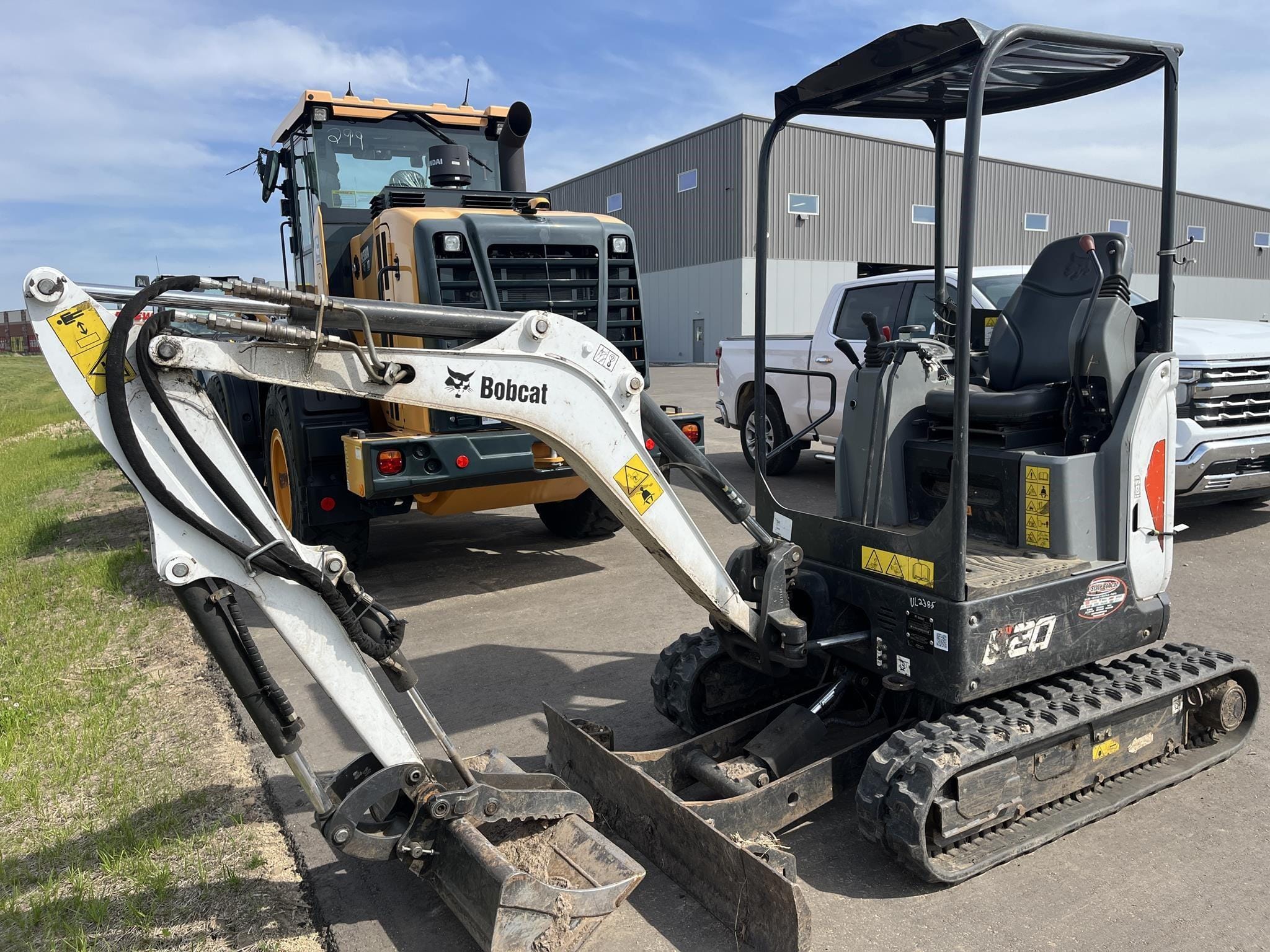 2021 Bobcat E20 Equipment Image0