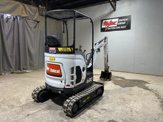 Image of Bobcat E20 equipment image 3