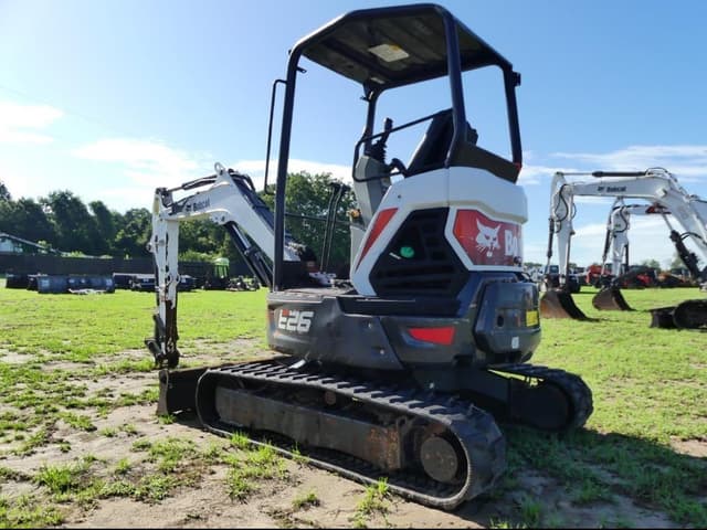 Image of Bobcat E26 equipment image 3