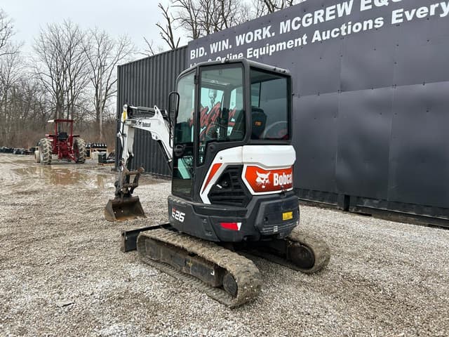 Image of Bobcat E26 equipment image 1