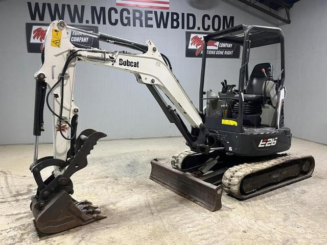 Image of Bobcat E26 equipment image 1
