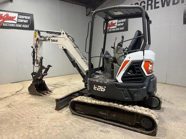 Image of Bobcat E26 equipment image 2