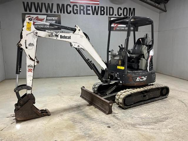 Image of Bobcat E26 equipment image 1