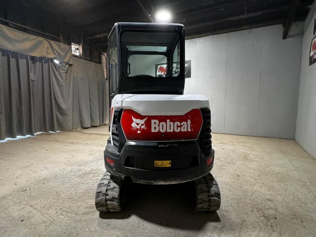 Image of Bobcat E32i equipment image 3