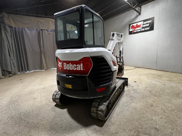 Image of Bobcat E32i equipment image 4