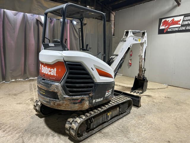 Image of Bobcat E32i equipment image 4
