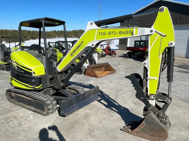 Image of Bobcat E32i equipment image 2