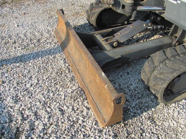 Image of Bobcat E35 equipment image 4