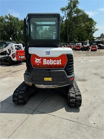 Image of Bobcat E35 equipment image 3