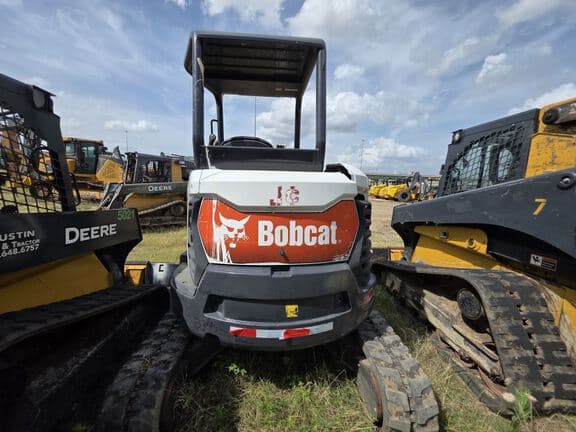 Image of Bobcat E35 equipment image 2