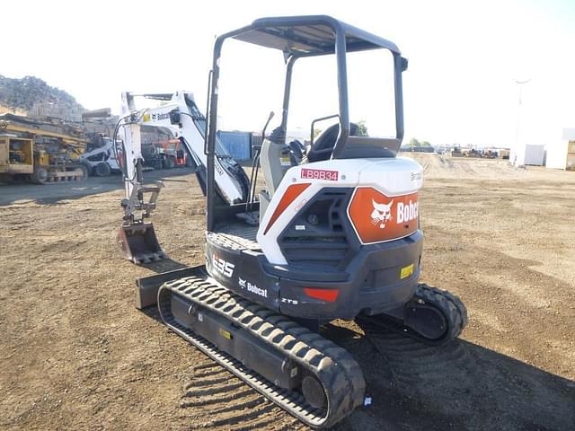 Image of Bobcat E35 equipment image 3