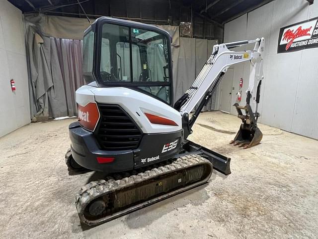 Image of Bobcat E35 equipment image 4