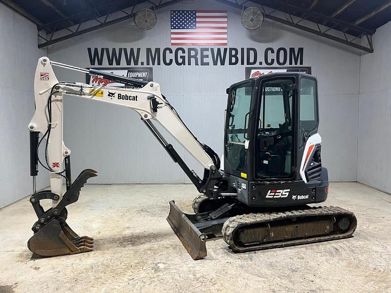 Image of Bobcat E35 Primary image