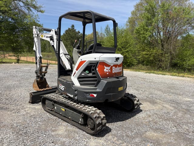 Image of Bobcat E35i equipment image 4