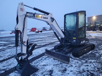 Main image Bobcat E35i