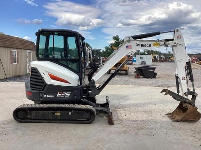 Image of Bobcat E35i equipment image 4