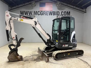Main image Bobcat E35i