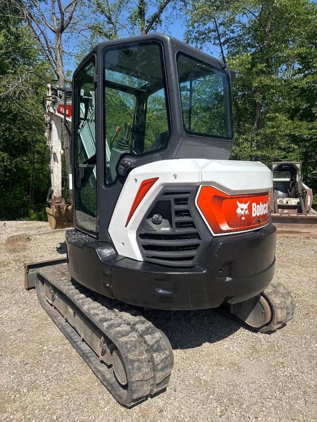 Image of Bobcat E42 equipment image 1