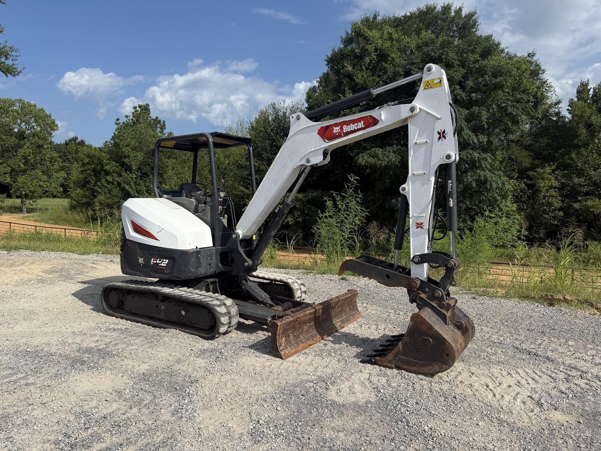 2021 Bobcat E42 Equipment Image0