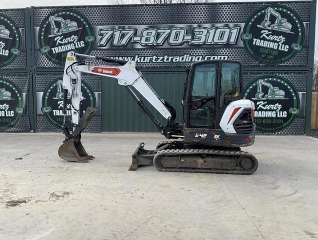 2021 Bobcat E42 Equipment Image0