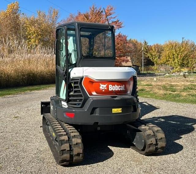 Image of Bobcat E50 equipment image 4