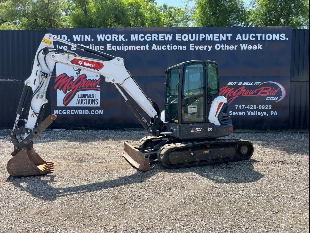 2021 Bobcat E50R2 Equipment Image0