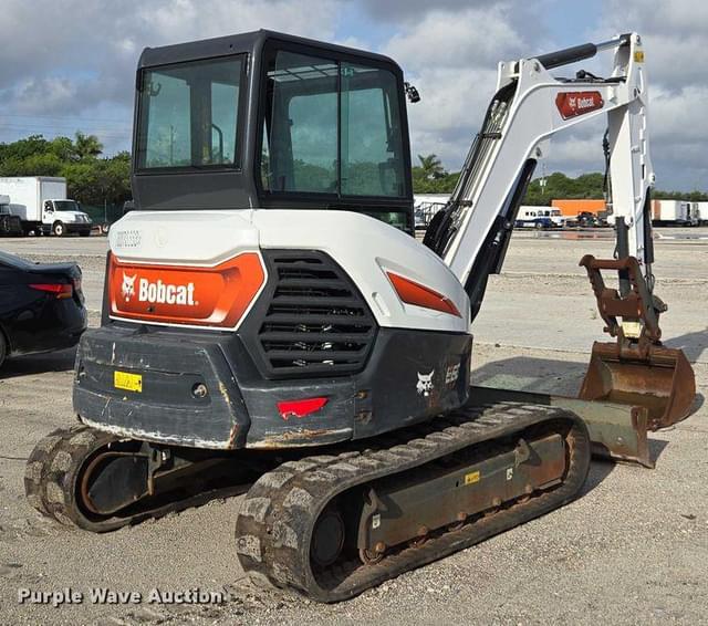Image of Bobcat E60 equipment image 4