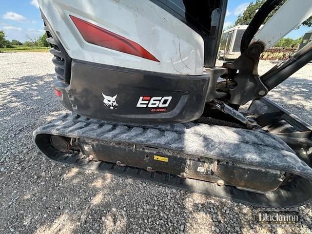 Image of Bobcat E60 equipment image 1