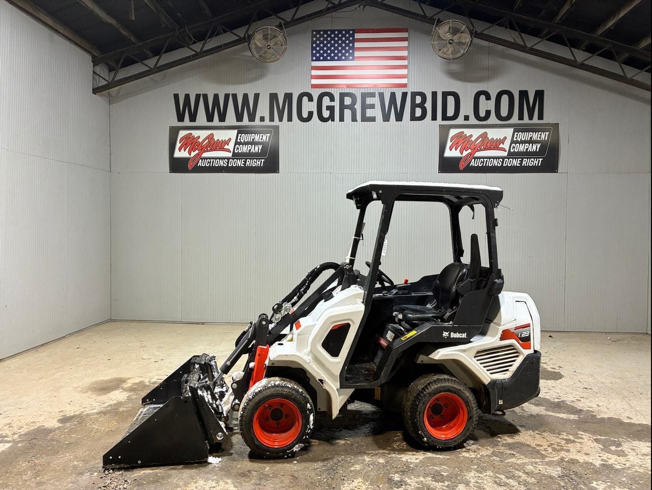 2021 Bobcat L23 Equipment Image0