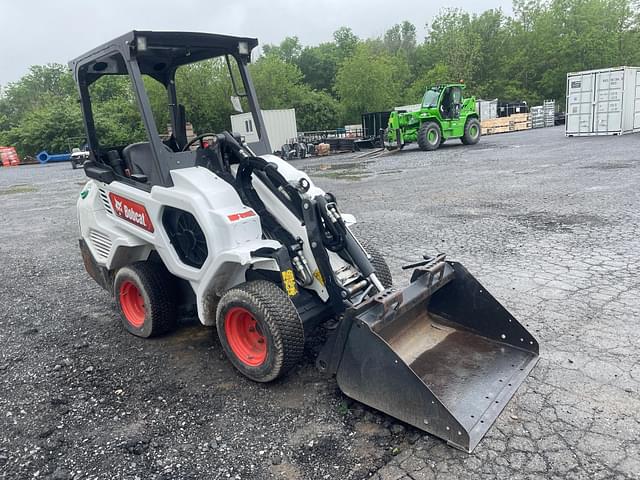 Image of Bobcat L28 equipment image 1