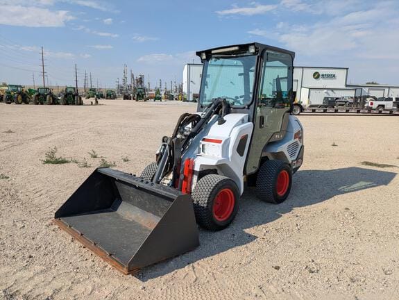 2021 Bobcat L28 Equipment Image0