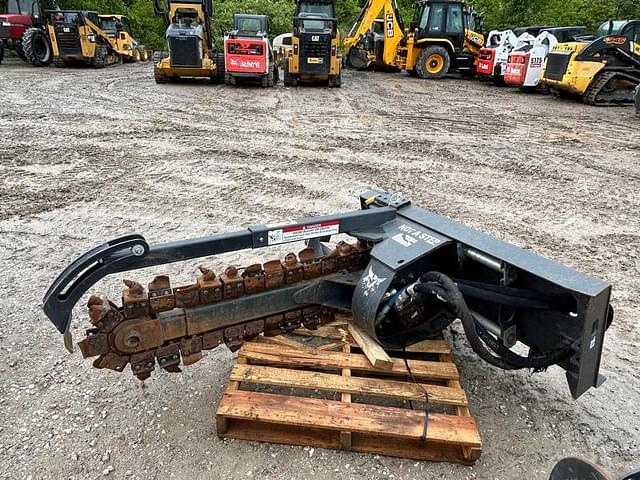 Image of Bobcat LT313 equipment image 1