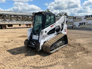 Main image Bobcat T740
