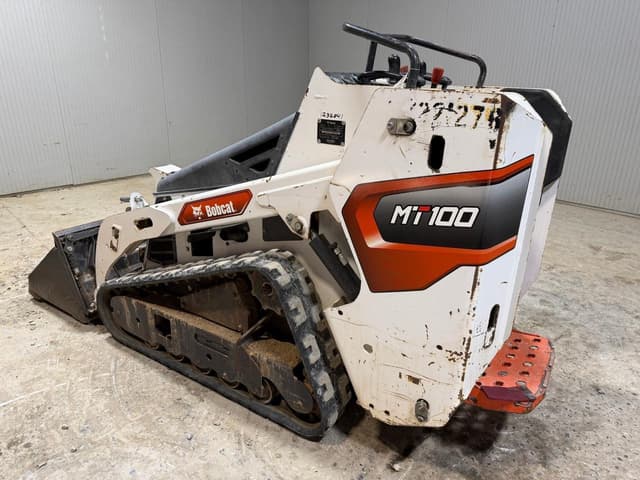 Image of Bobcat MT100 equipment image 2