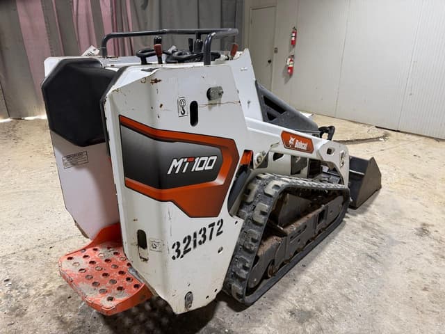 Image of Bobcat MT100 equipment image 4