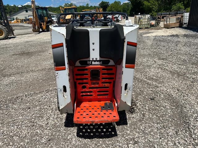 Image of Bobcat MT100 equipment image 2