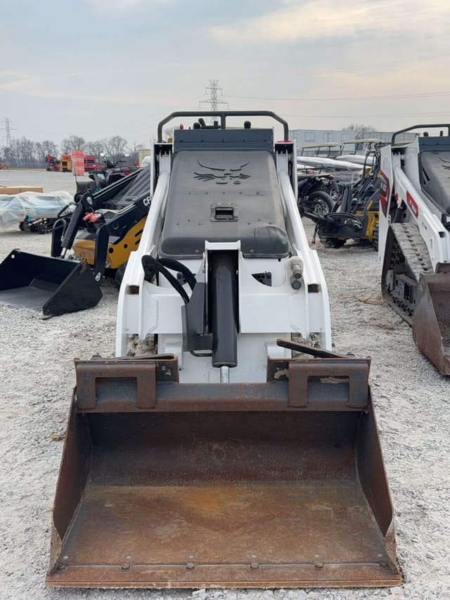 Image of Bobcat MT100 equipment image 2