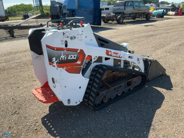 Image of Bobcat MT100 equipment image 2