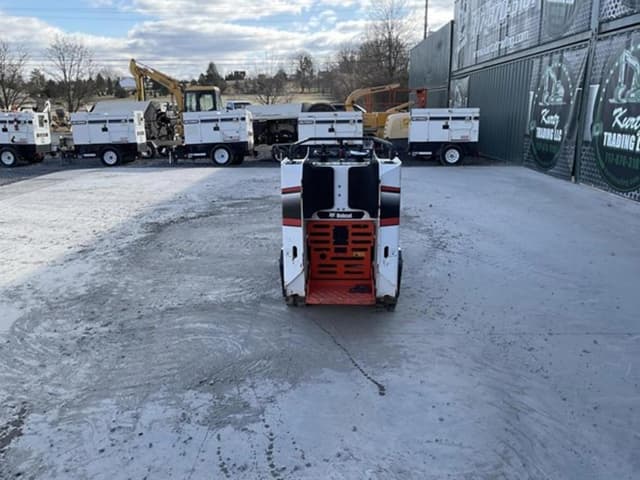 Image of Bobcat MT100 equipment image 2