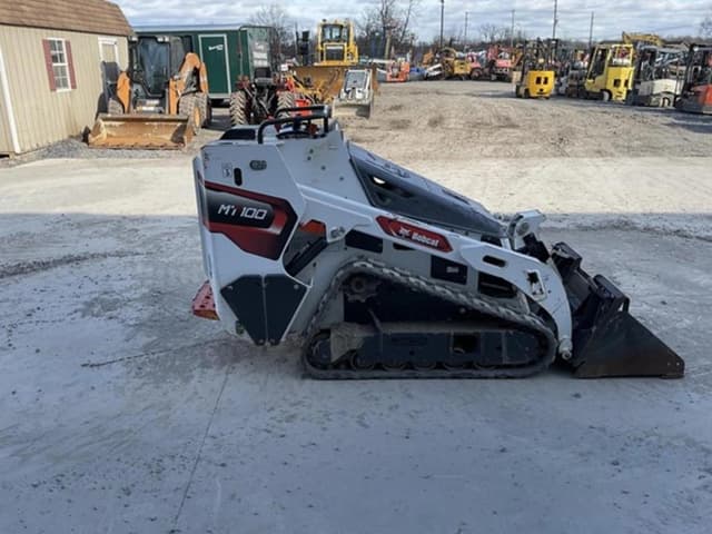 Image of Bobcat MT100 equipment image 4