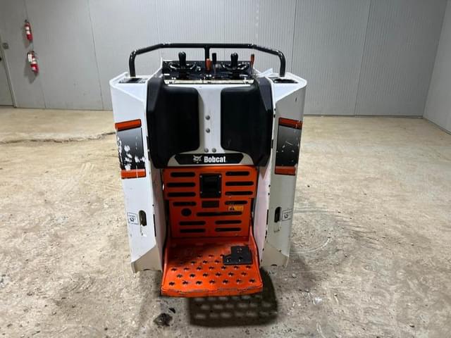 Image of Bobcat MT100 equipment image 3