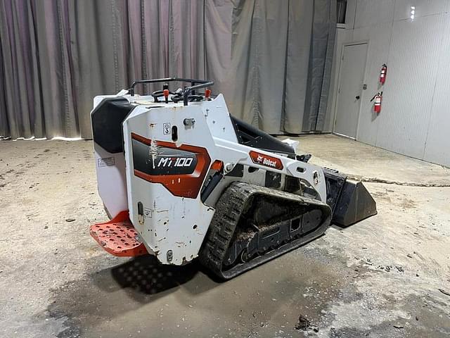 Image of Bobcat MT100 equipment image 4